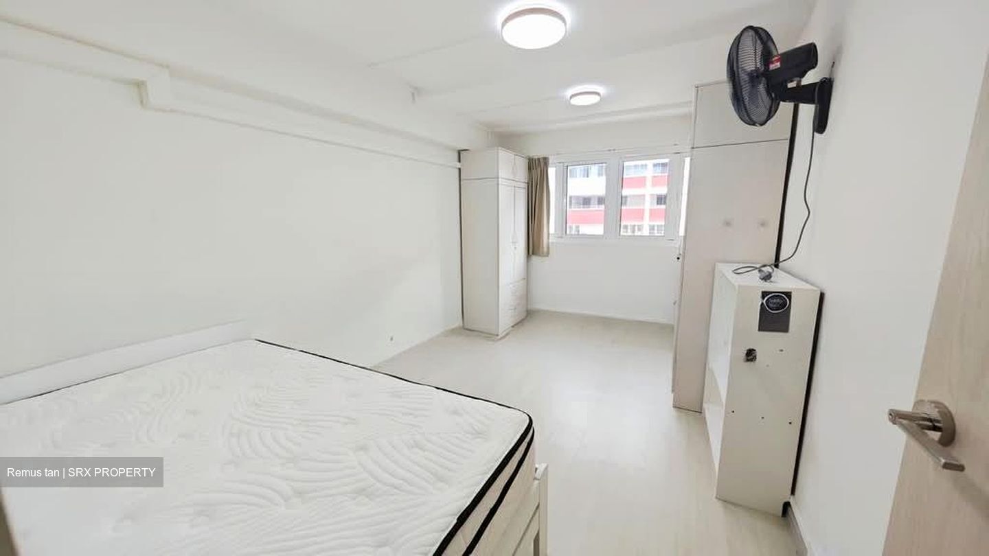 Blk 249 Hougang Avenue 3 (Hougang), HDB 5 Rooms #542795381